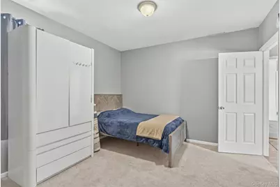 10 Maple Avenue N, Loch Sheldrake, NY 12779 - Photo 11