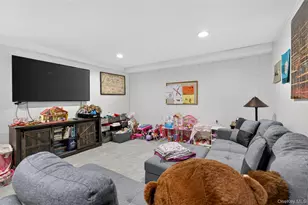 20 Marlboro Dr, South Huntington, NY 11743 - Photo 23