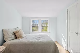 210 5th St, Greenport, NY 11944 - Photo 19