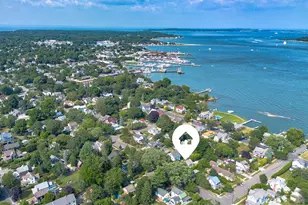 210 5th St, Greenport, NY 11944 - Photo 3