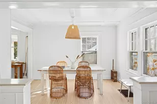 210 5th St, Greenport, NY 11944 - Photo 9