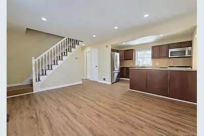 214 Van Buren Street, West Babylon, NY 11704 - Photo 3