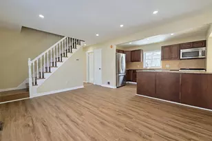 214 Van Buren St, West Babylon, NY 11704 - Photo 3