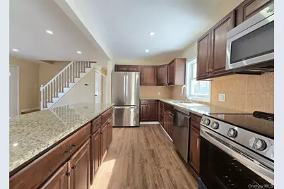 214 Van Buren Street, West Babylon, NY 11704 - Photo 5