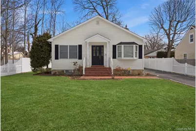 43 Ridgeway Boulevard, Bay Shore, NY 11706 - Photo 1