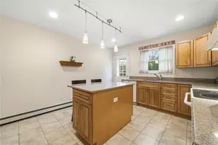 43 Ridgeway Blvd, Bay Shore, NY 11706 - Photo 13