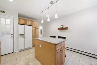 43 Ridgeway Boulevard, Bay Shore, NY 11706 - Photo 15