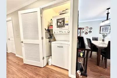 11 Hunter Drive, Central Islip, NY 11722 - Photo 11