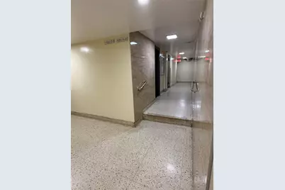 13705 Franklin Avenue #2E, Flushing, NY 11355 - Photo 3