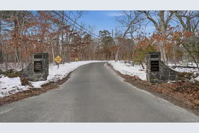 3 Robins Nest Lane, Hampton Bays, NY 11946 - Photo 1