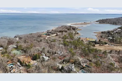 3 Robins Nest Lane, Hampton Bays, NY 11946 - Photo 25