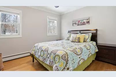 3 Robins Nest Lane, Hampton Bays, NY 11946 - Photo 21
