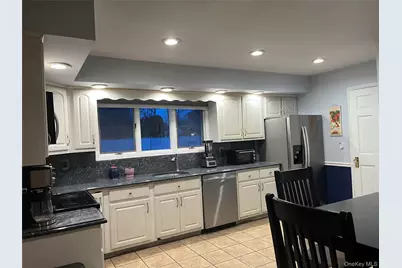 3 Decatur Lane, Lake Grove, NY 11755 - Photo 3