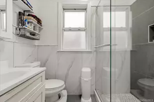 1727 Victor St, Bronx, NY 10462 - Photo 9