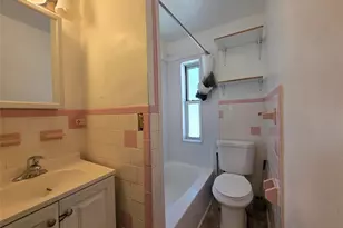 135 Fullerton Ave, Newburgh, NY 12550 - Photo 21