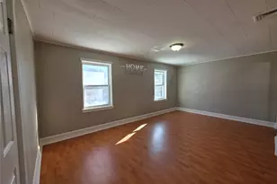 135 Fullerton Ave, Newburgh, NY 12550 - Photo 13