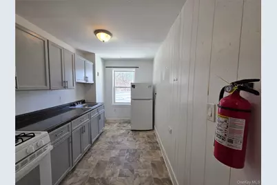 135 Fullerton Avenue #3, Newburgh, NY 12550 - Photo 5
