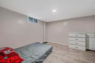 26 Smith St, Amityville, NY 11701 - Photo 23