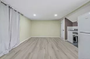 26 Smith St, Amityville, NY 11701 - Photo 27