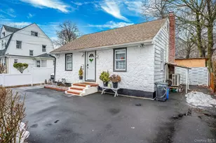 26 Smith St, Amityville, NY 11701 - Photo 47