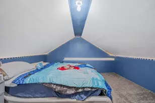 26 Smith St, Amityville, NY 11701 - Photo 17