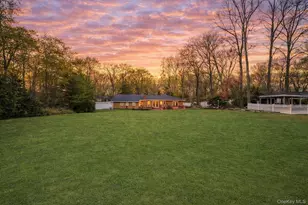 38 Arista Dr, Dix Hills, NY 11746 - Photo 3