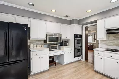 38 Arista Drive, Dix Hills, NY 11746 - Photo 15