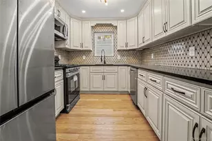 16118 122nd Ave, Jamaica, NY 11434 - Photo 13