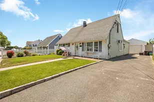 71 Seawane Rd, East Rockaway, NY 11518 - Photo 25