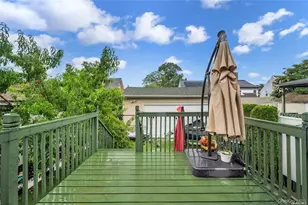 109-21 215th St, Queens Village, NY 11429 - Photo 25