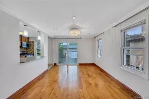 109-21 215th St, Queens Village, NY 11429 - Photo 7