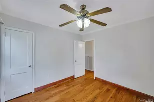 109-21 215th St, Queens Village, NY 11429 - Photo 19