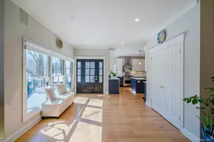 5 Ocean Ave, Northport, NY 11768 - Photo 9