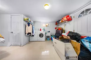 245-71 61st Ave, Little Neck, NY 11362 - Photo 31