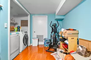 245-71 61st Ave, Little Neck, NY 11362 - Photo 17