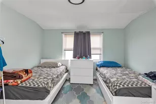 47 Murray Hill St, Elmont, NY 11003 - Photo 15