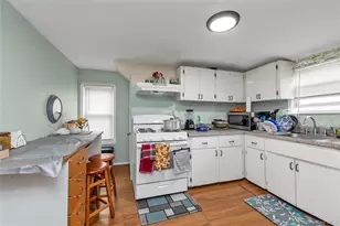 47 Murray Hill St, Elmont, NY 11003 - Photo 11