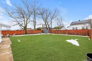 47 Murray Hill St, Elmont, NY 11003 - Photo 21