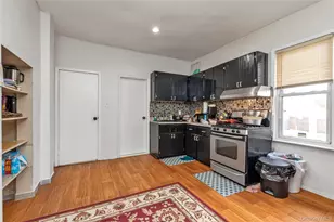 47 Murray Hill St, Elmont, NY 11003 - Photo 5