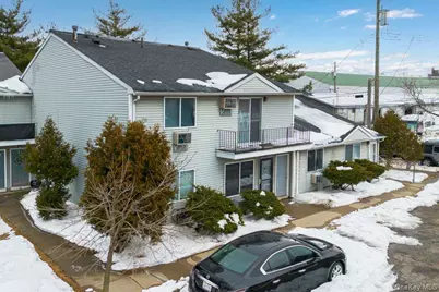 15 Davidson Court, New York, NY 10303 - Photo 3