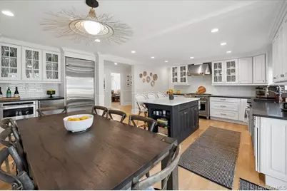 31 Priory Lane, Pelham, NY 10803 - Photo 17