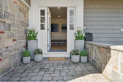 31 Priory Lane, Pelham, NY 10803 - Photo 5