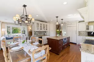 36 Bay Dr E, Huntington, NY 11743 - Photo 9