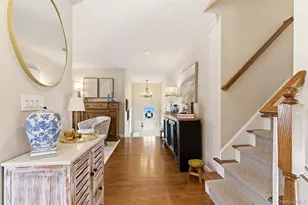 36 Bay Dr E, Huntington, NY 11743 - Photo 13