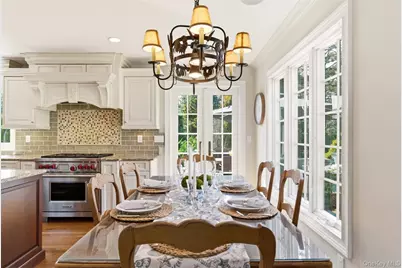 36 Bay Drive E, Huntington, NY 11743 - Photo 7