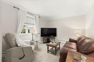 123 Park Ave, Amityville, NY 11701 - Photo 3