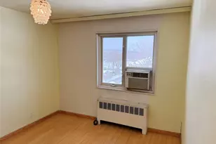 13-16 212th St, Bayside, NY 11360 - Photo 9