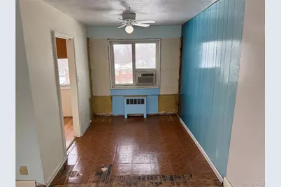 13-16 212th Street #Upper, Bayside, NY 11360 - Photo 3