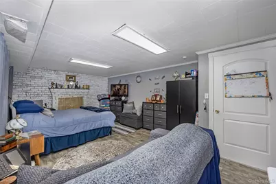 35 Crossway Drive, Deer Park, NY 11729 - Photo 13