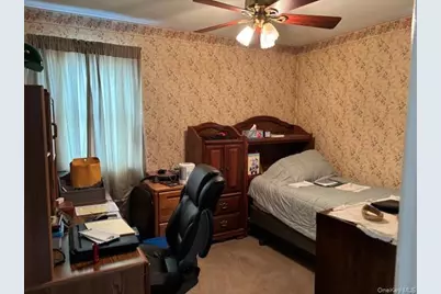 47 Sherbrooke Road, Lindenhurst, NY 11757 - Photo 7